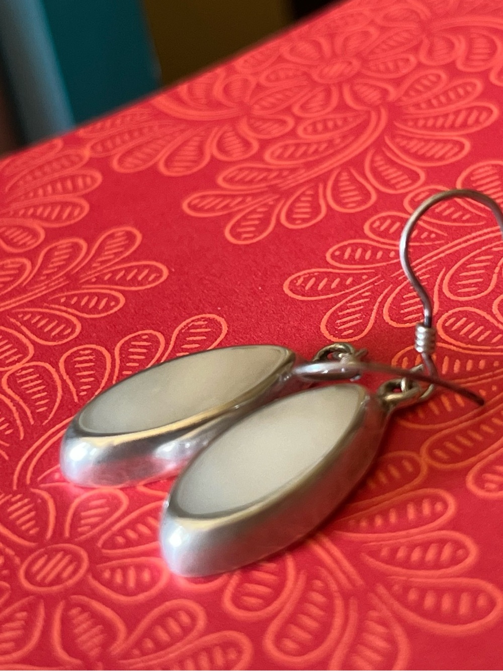 Sterling Silver Cream Teardrop Dangle Earrings - Picture 6 of 8